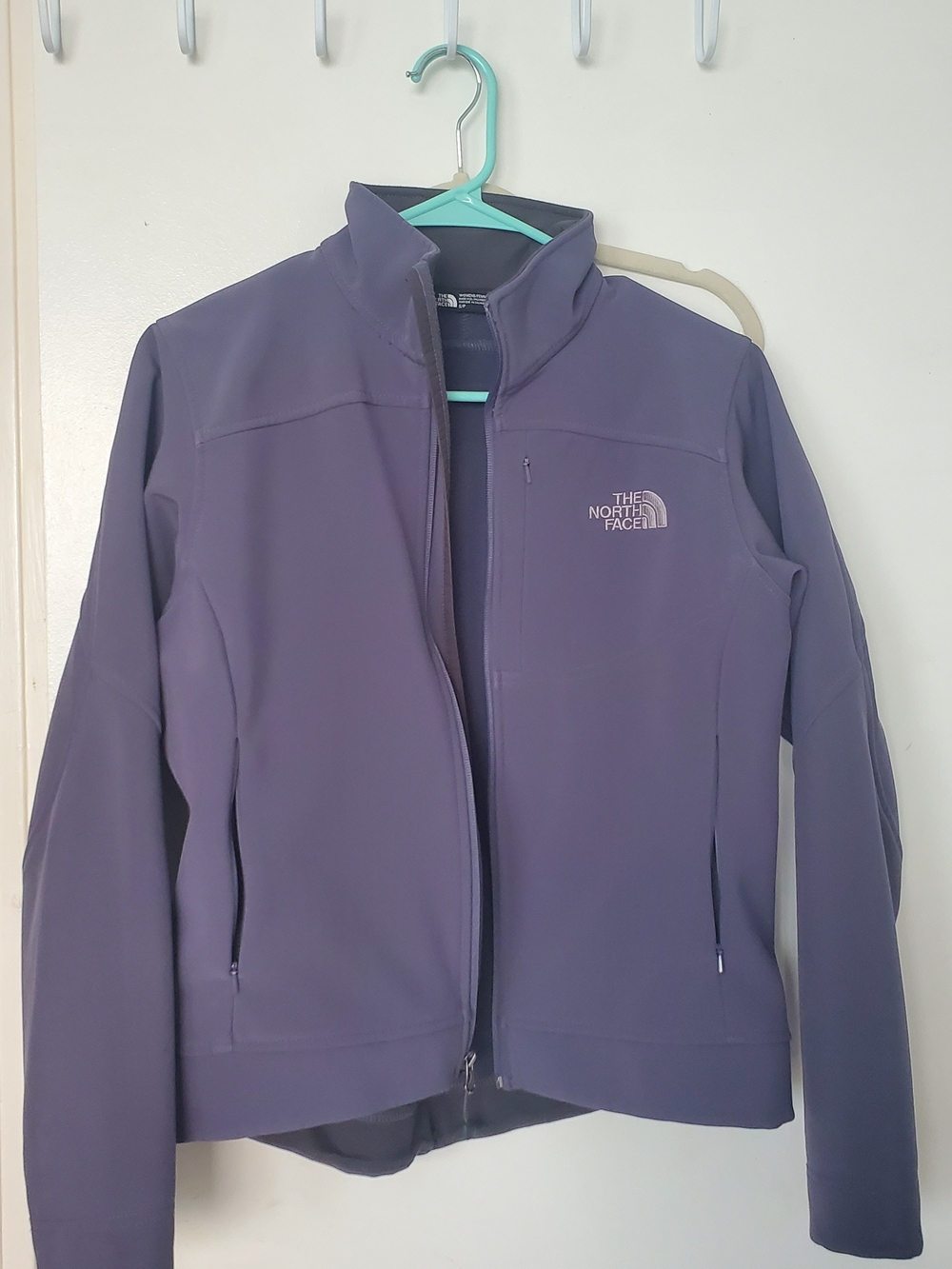 The North Face Women's Dark Purple Fleece Jacket
